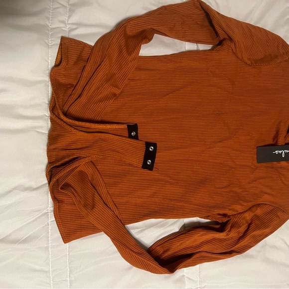 Lulus BodySuit - Picture 2 of 2